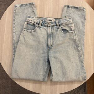 Abercrombie & Fitch Curve Love 90s Straight Ultra High Rise Jeans